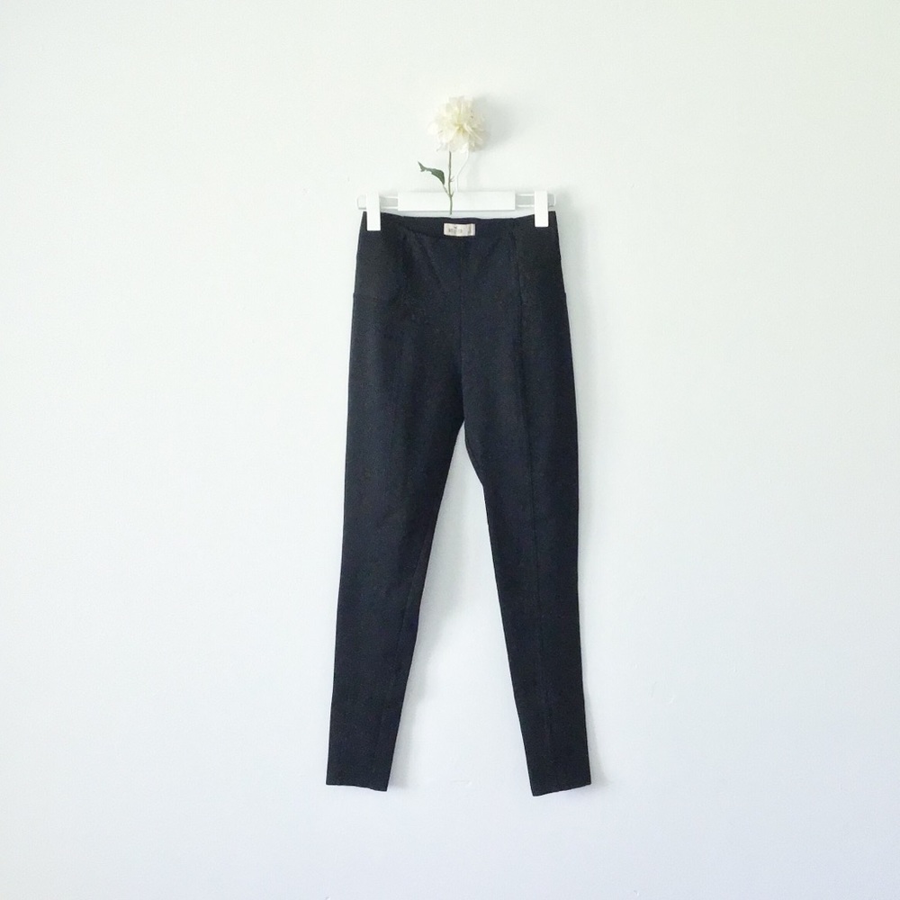 2/$20 Hollister Leggings with Front Seam